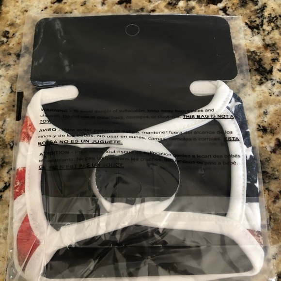 Flag face mask, Brand NEW in package, double layered cloth mask 😷 - Picture 2 of 2